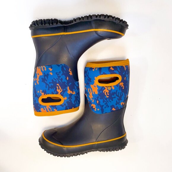 Bogs Neo Camo Winter Boots, Size 5 - Picture 3 of 8